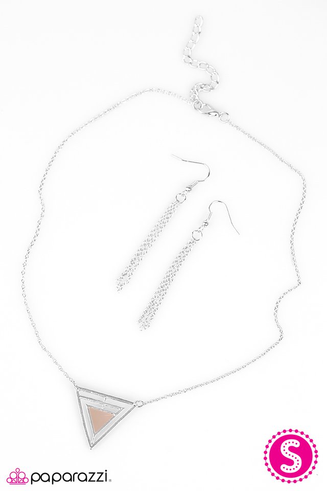 Paparazzi ♥ Lets GEO Girls! - Brown ♥ Necklace