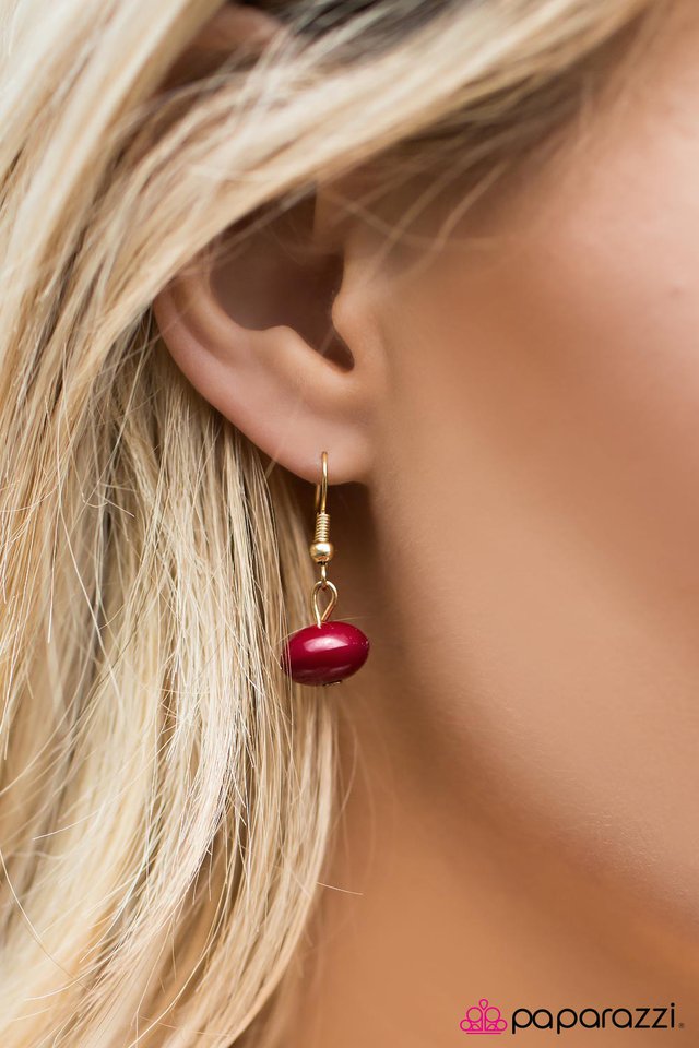 Paparazzi ♥ The 8th Wonder - Multi ♥ Necklace