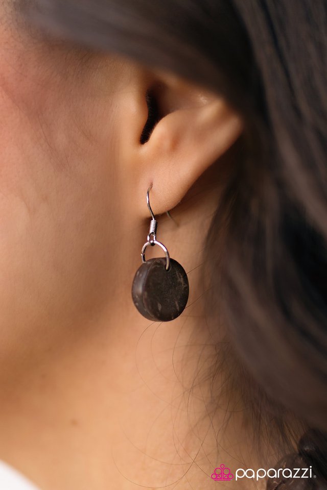 Paparazzi ♥ Woodnt You Like To Know - Brown ♥ Necklace