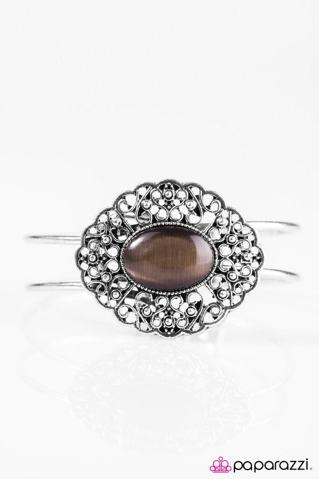 Paparazzi ♥ FRILL Seeker - Brown ♥ Bracelet