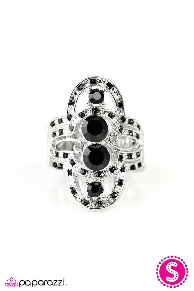 Paparazzi ♥ The Lush Life - Black ♥ Ring