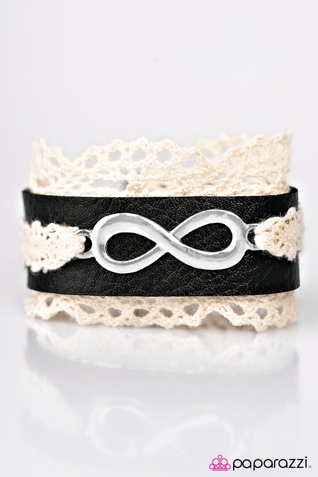 Paparazzi ♥ The Best Of Times - Black ♥ Bracelet