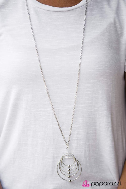 galaxies-away-silver-p2wh-svxx-115xx