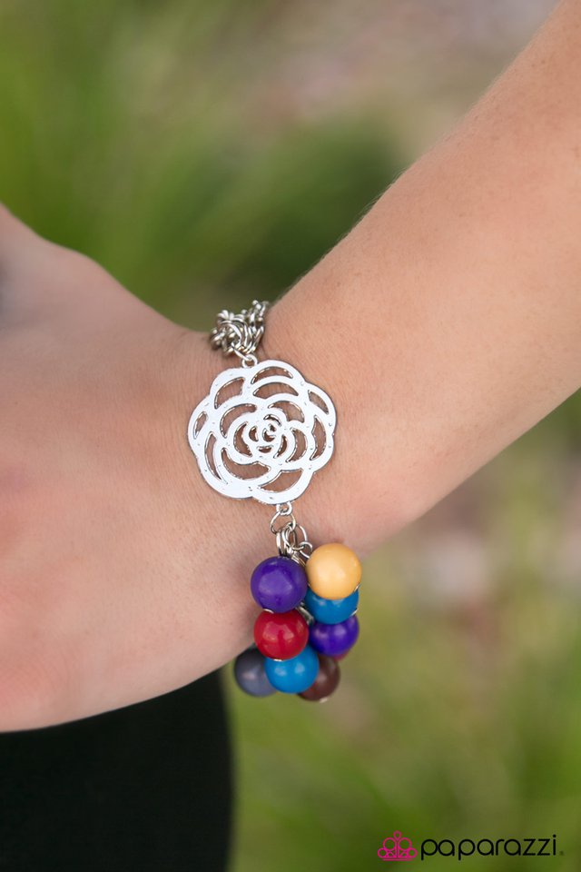 in-good-spirits-p9wh-mtxx-047xx