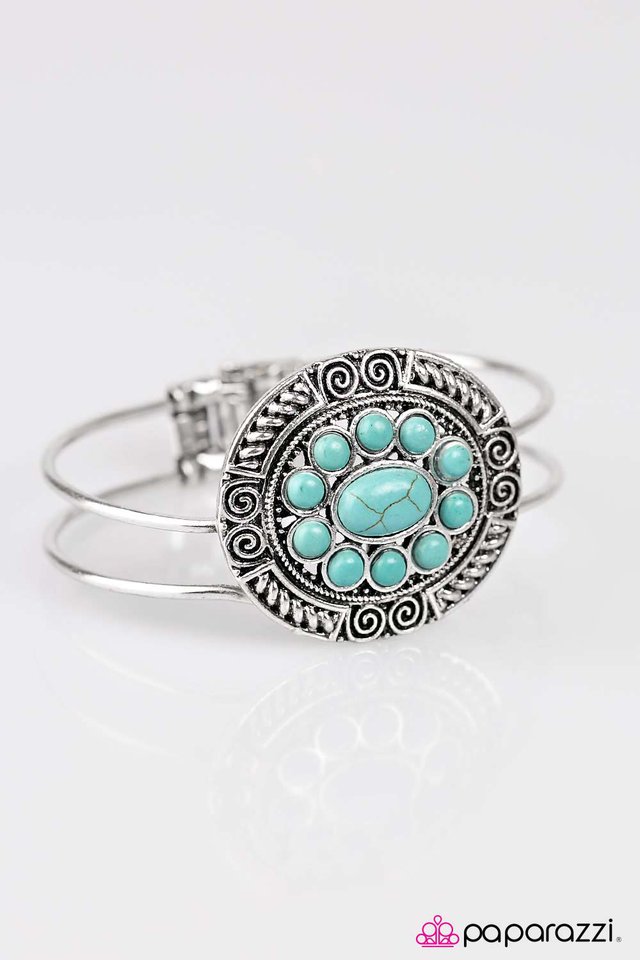 Paparazzi ♥ Pop ARTISAN - Blue ♥ Bracelet