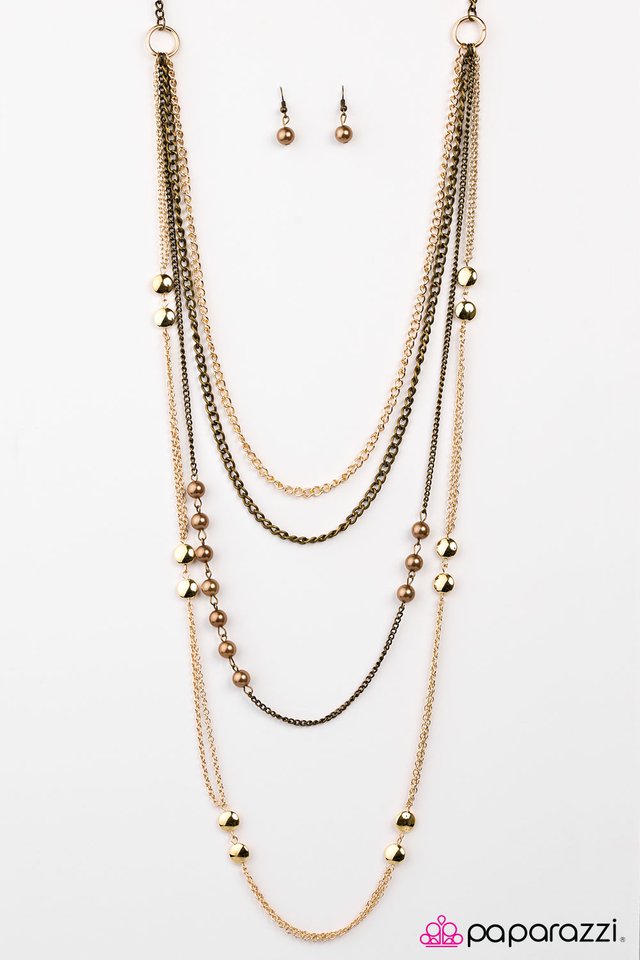 Paparazzi ♥ Endless POSH-ibilities! - Brass ♥ Necklace