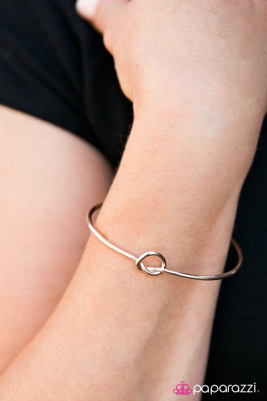 knot-a-love-story-p9da-gdrs-046xx