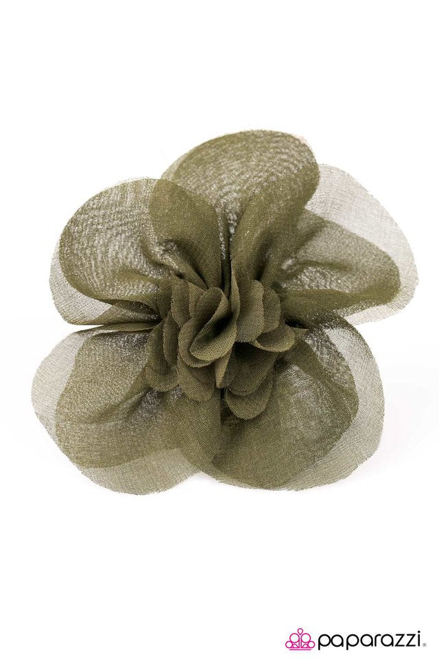 Paparazzi ♥ Bookworm - Green ♥ Hair Clip