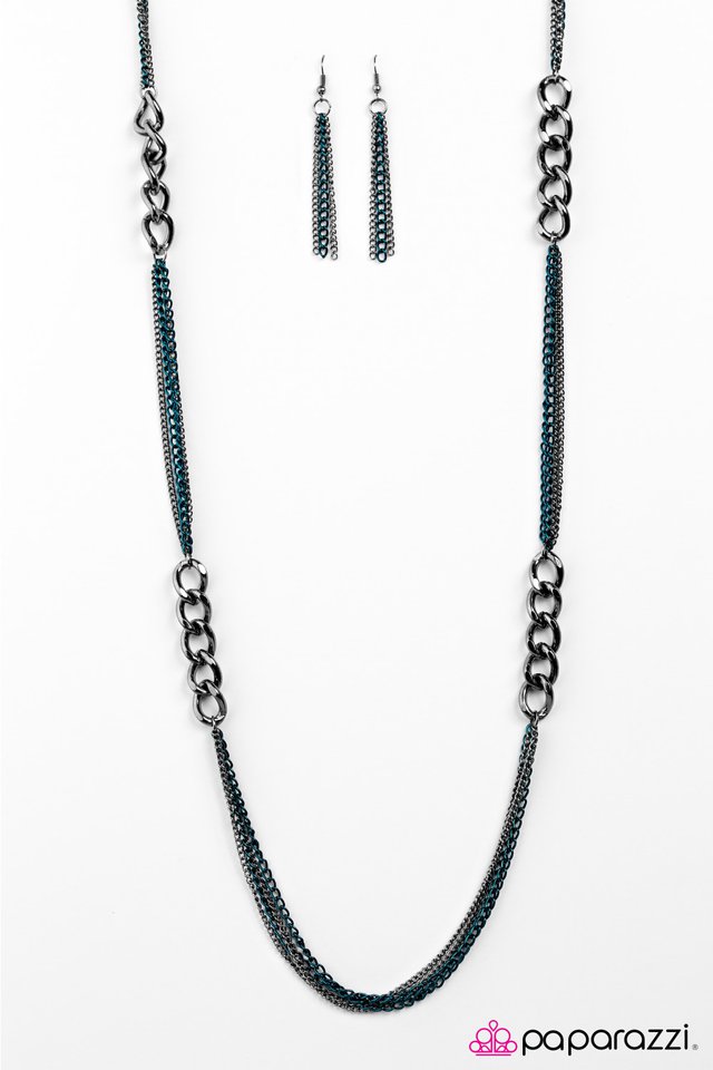 Paparazzi ♥ The World Series - Blue ♥ Necklace