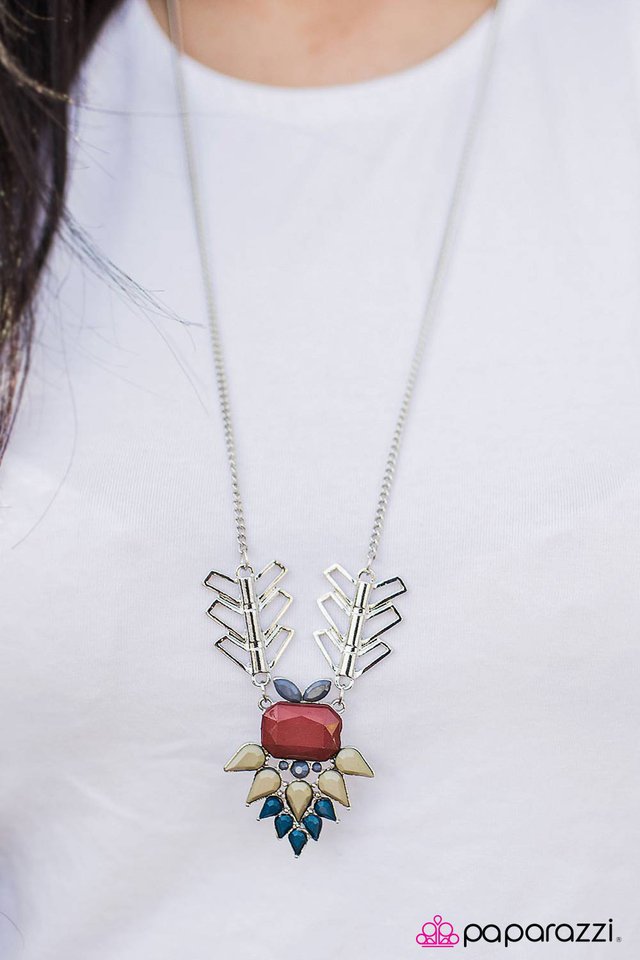 independant-woman-p2se-mtxx-082xx