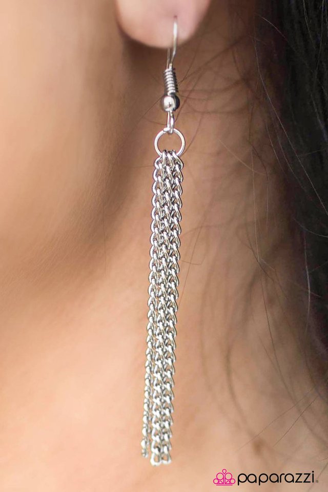 Paparazzi ♥ IndePENDANT Woman - Multi ♥ Necklace