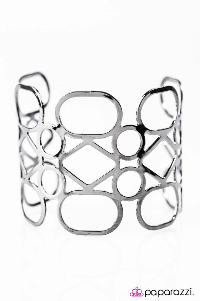 Paparazzi ♥ Geo Goddess - Black ♥ Bracelet