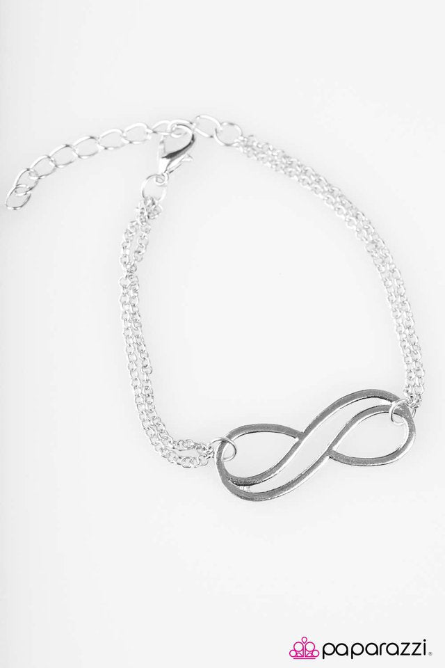 Paparazzi ♥ Til The End Of Time - Silver ♥ Bracelet