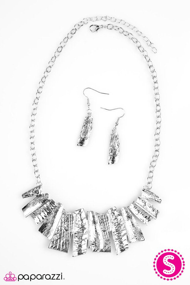 Paparazzi ♥ My Cave, My Rules! - Silver ♥ Necklace
