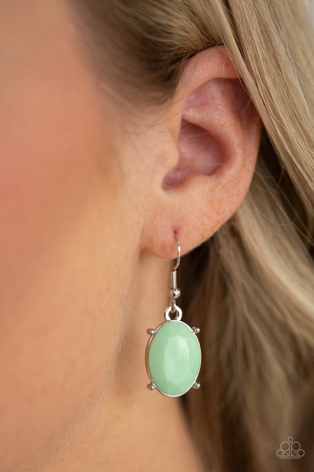 goddess-glow-green-p2st-grxx-049xx