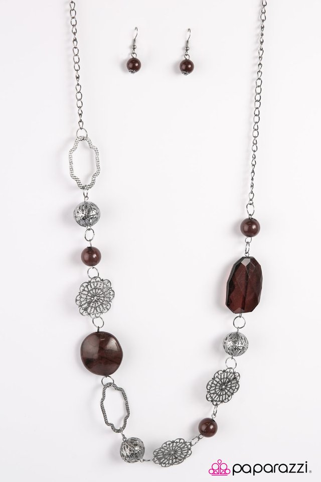 Paparazzi ♥ Chance Upon - Brown ♥ Necklace