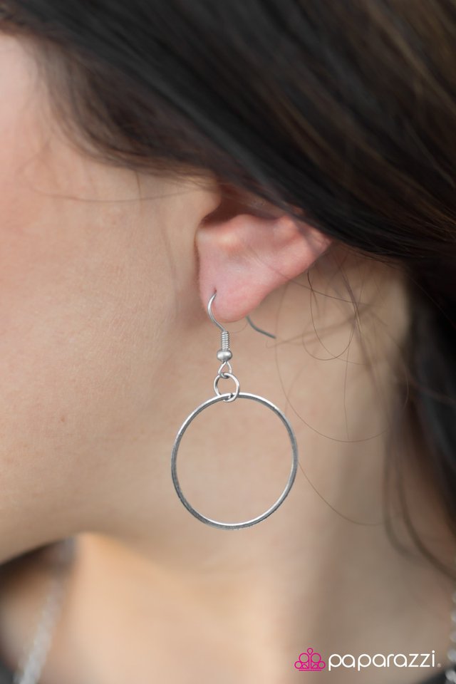 Paparazzi ♥ Finish What You Started - Yellow ♥ Necklace