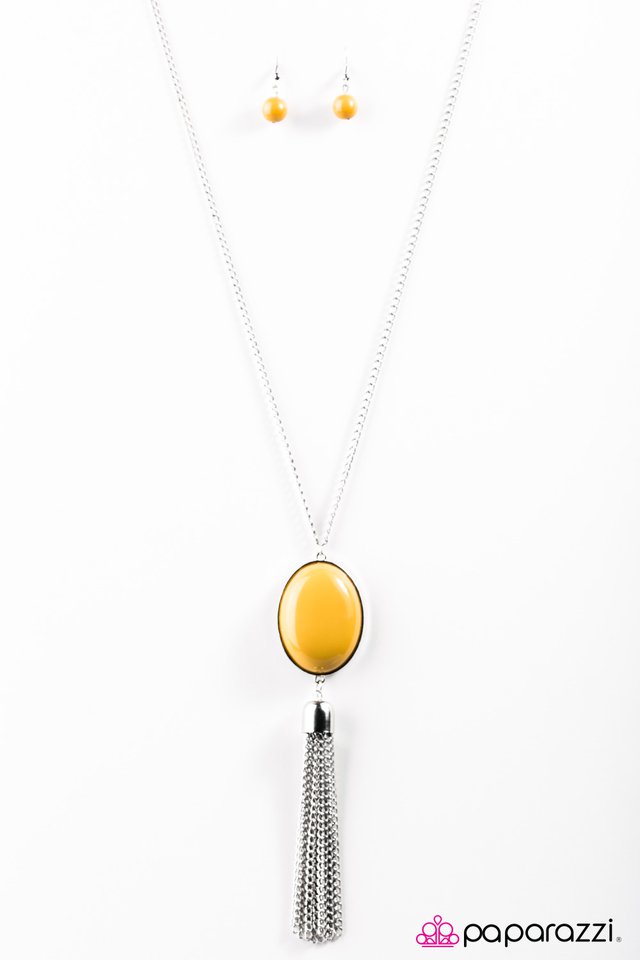 Paparazzi ♥ Wayward Wanderer - Yellow ♥ Necklace