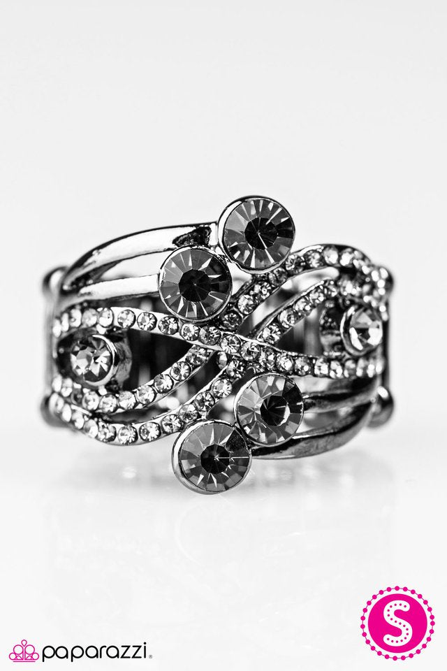 Paparazzi ♥ Dont Forget To Sparkle! - Black ♥ Ring