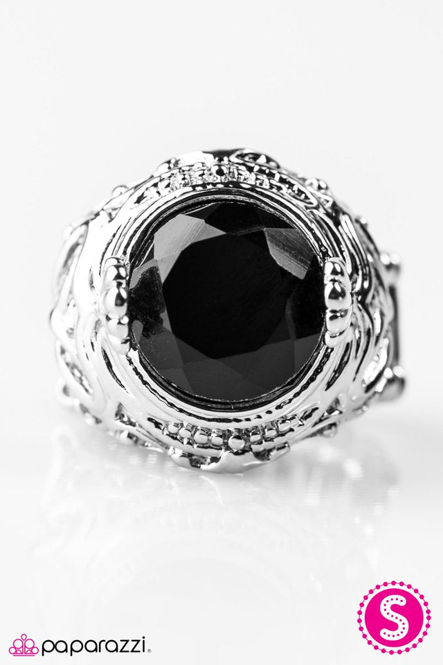 Paparazzi ♥ Jewel Of The Sea - Black ♥ Ring