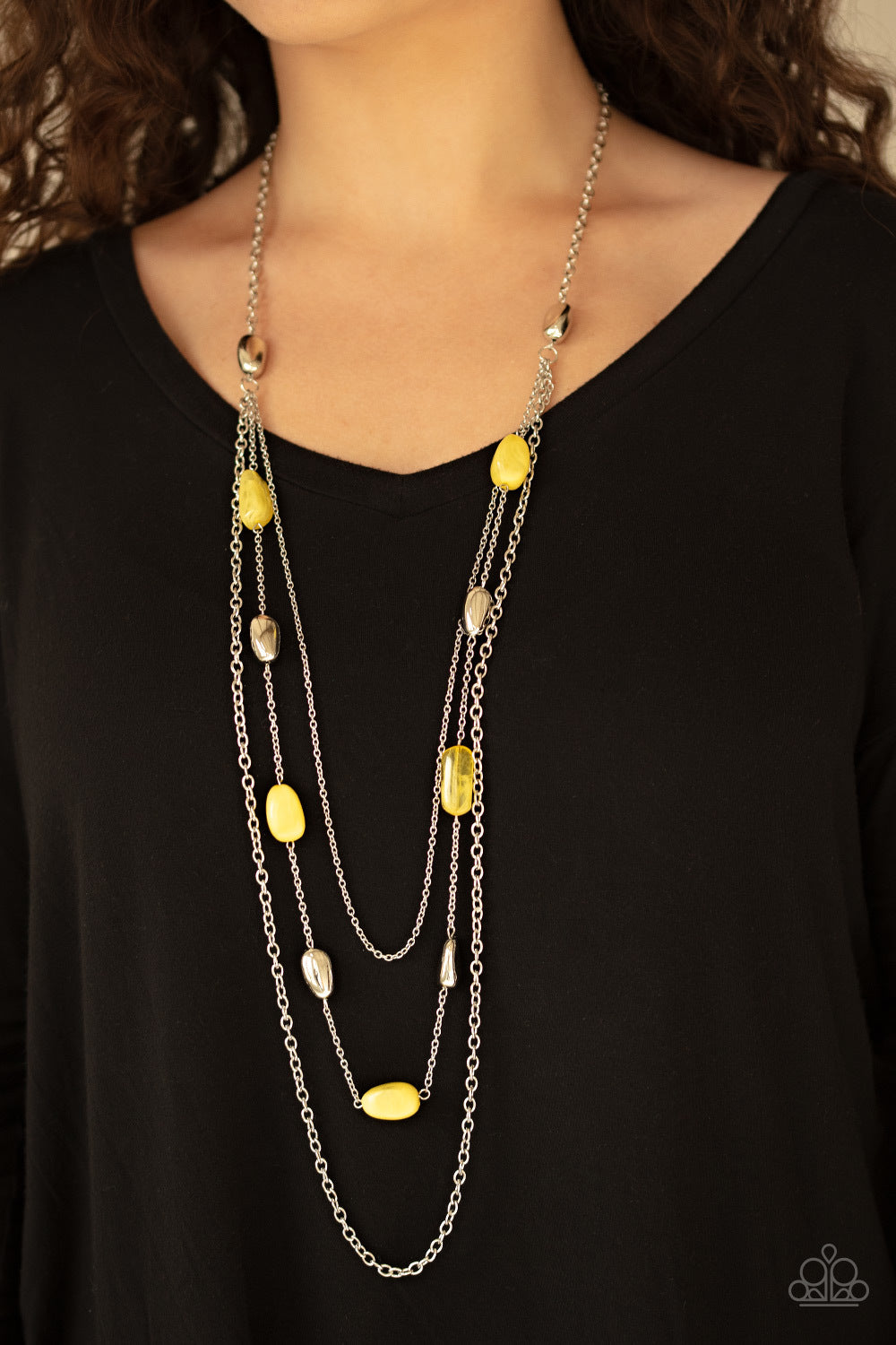 Vacay mode yellow necklace Clearance