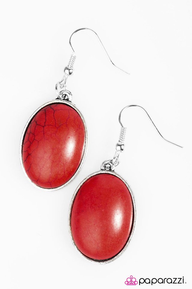 Paparazzi ♥ The Mountains Are Calling - Red ♥ Earrings