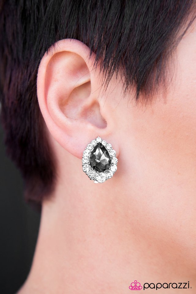 a-touch-of-magic-p5co-bkxx-007xx