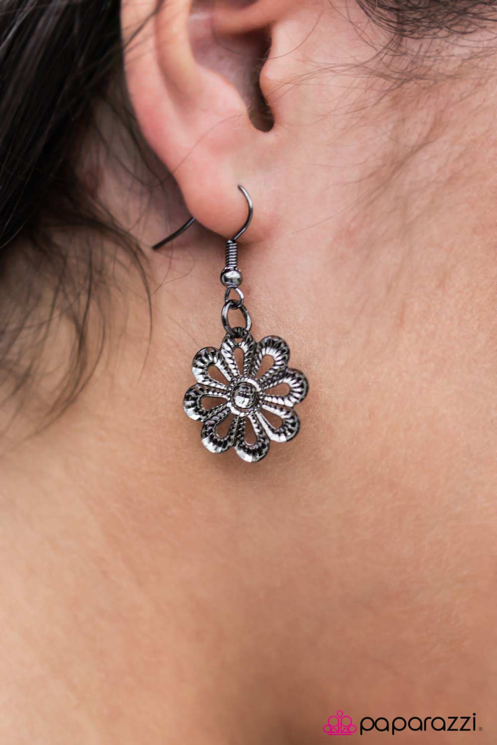 Paparazzi ♥ Garden Harmony - Black ♥  Necklace