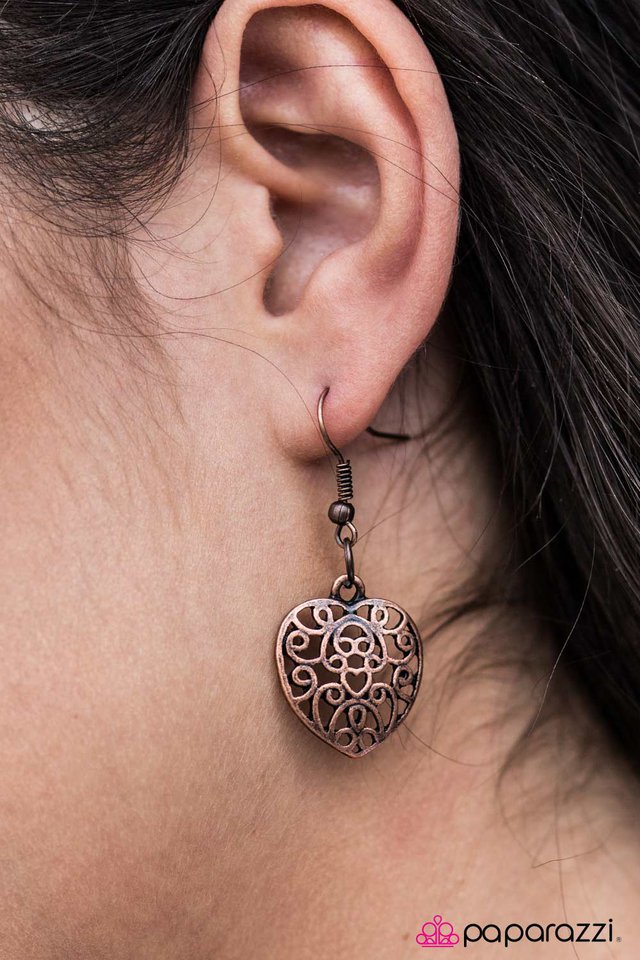 Paparazzi ♥ Deep In My Heart - Copper ♥ Necklace