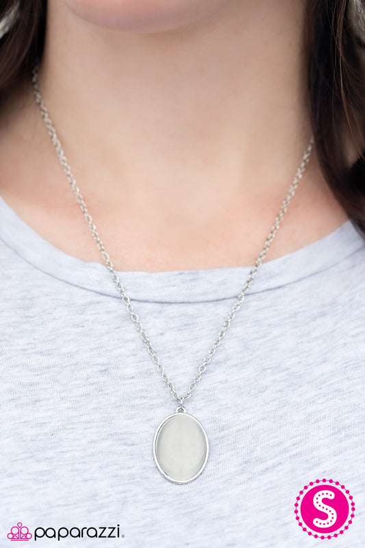 moon-swings-p2re-svxx-095pi