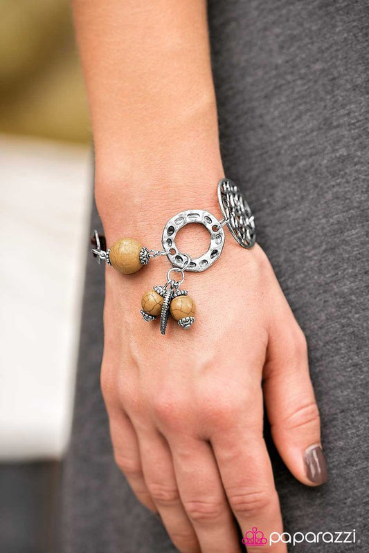 country-girl-yellow-p9se-ywxx-047xx