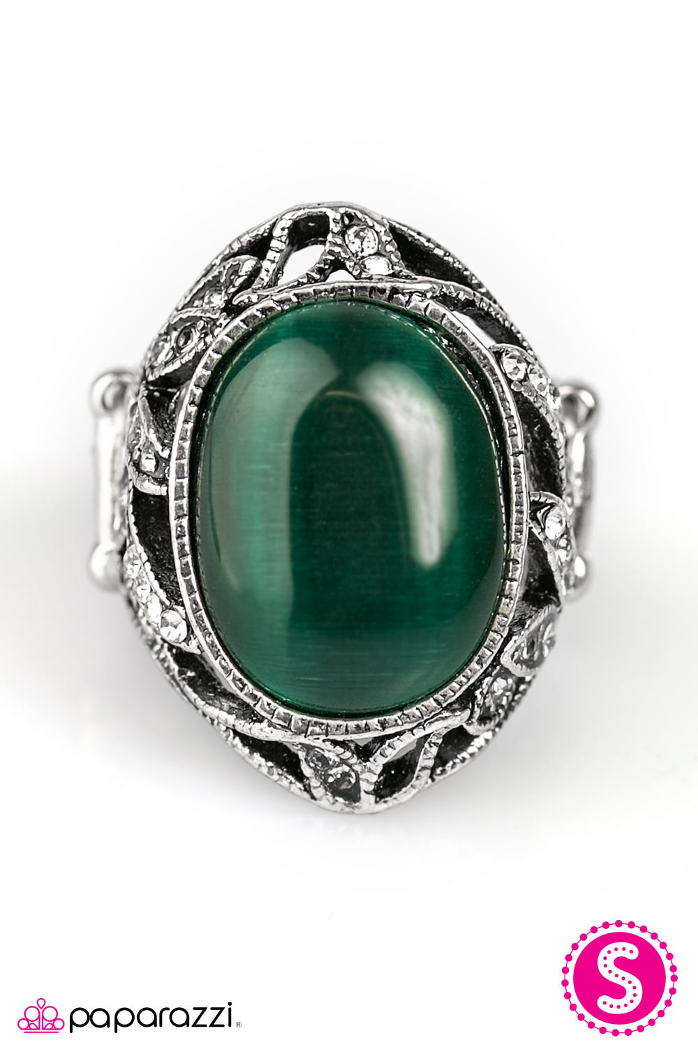 Paparazzi ♥ Nighttime Garden - Green ♥  Ring