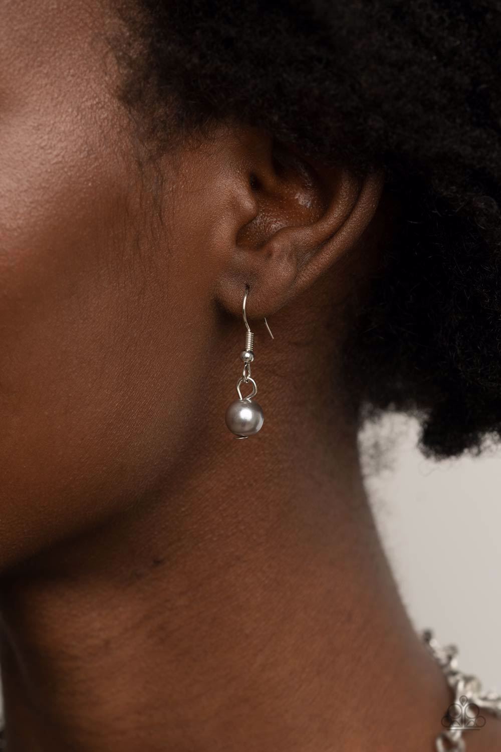 ​positively-pearl-escent-silver-p2re-svxx-406xx