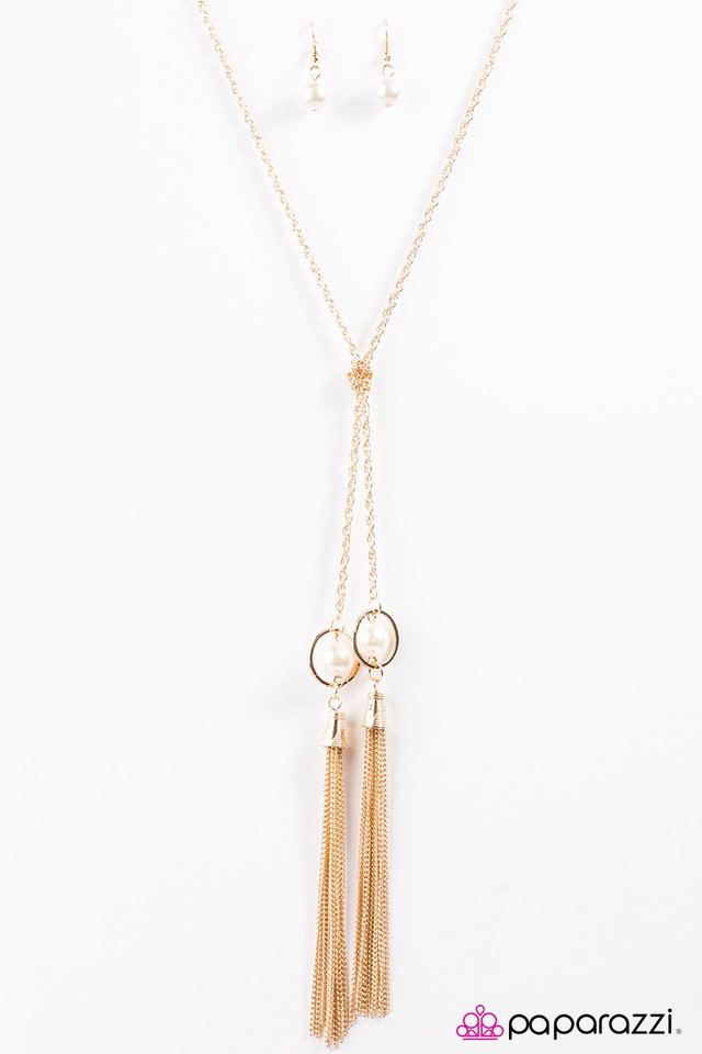 Paparazzi ♥ All Occasion - Gold ♥ Necklace