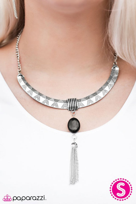 wild-west-show-black-p2tr-bkxx-038xx