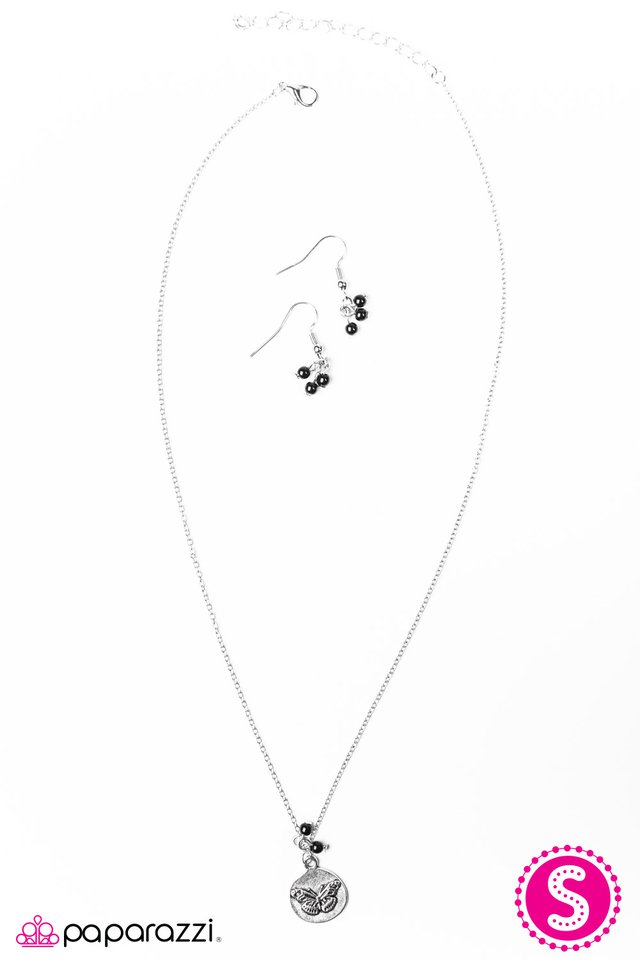 Paparazzi ♥ My Little Butterfly - Black ♥ Necklace