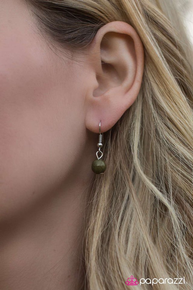 Paparazzi ♥ Songs Of The Phoenix - Green ♥ Necklace