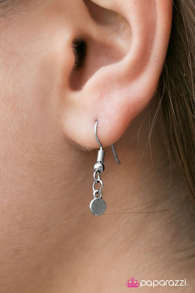 Paparazzi ♥ Easy On The Druzy - Black ♥ Lanyard