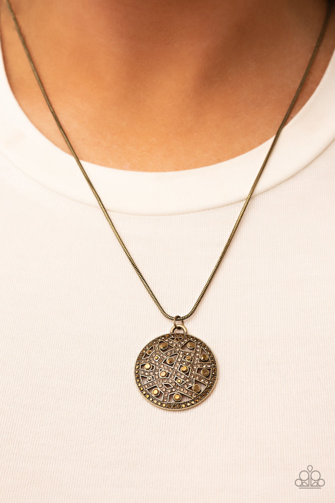 exclusive-emblem-brass-p2da-brxx-135xx