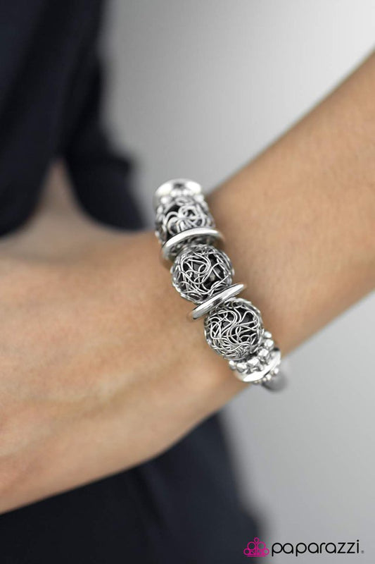 greek-goddess-black-p9wh-bkxx-075xx