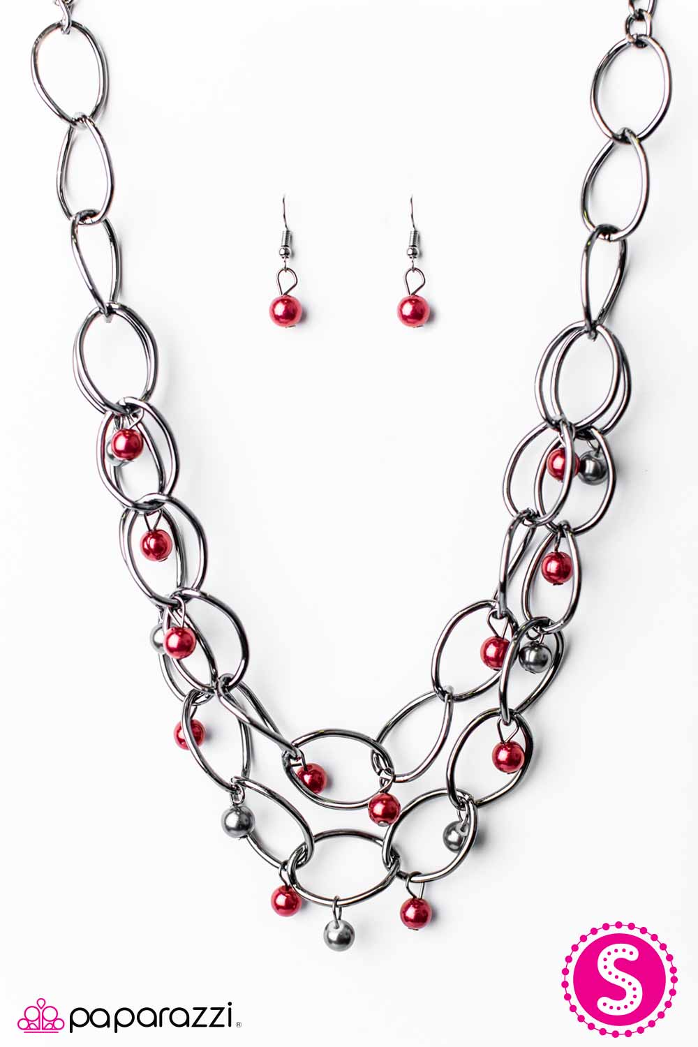 Paparazzi ♥ Season Premiere - Red ♥  Necklace