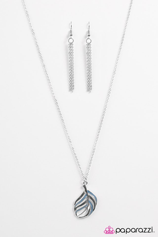 Paparazzi ♥ FLIGHT Of A Lifetime - Blue ♥ Necklace