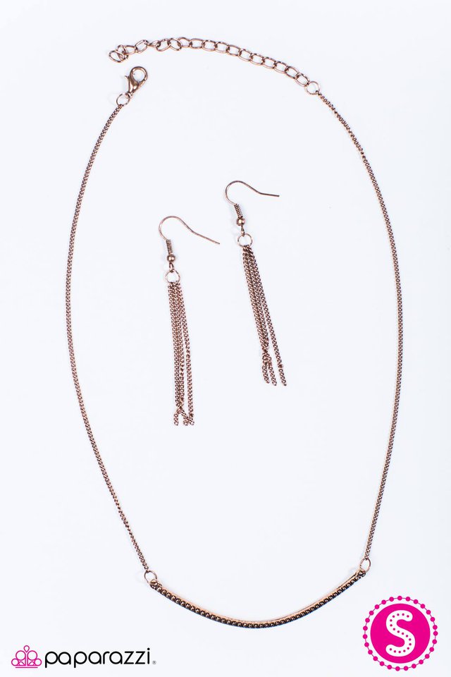 Paparazzi ♥ BAR Out! - Copper ♥ Necklace