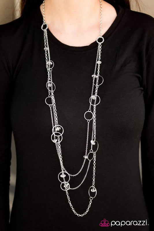 footloose-and-fancy-free-white-p2re-wtxx-116xx