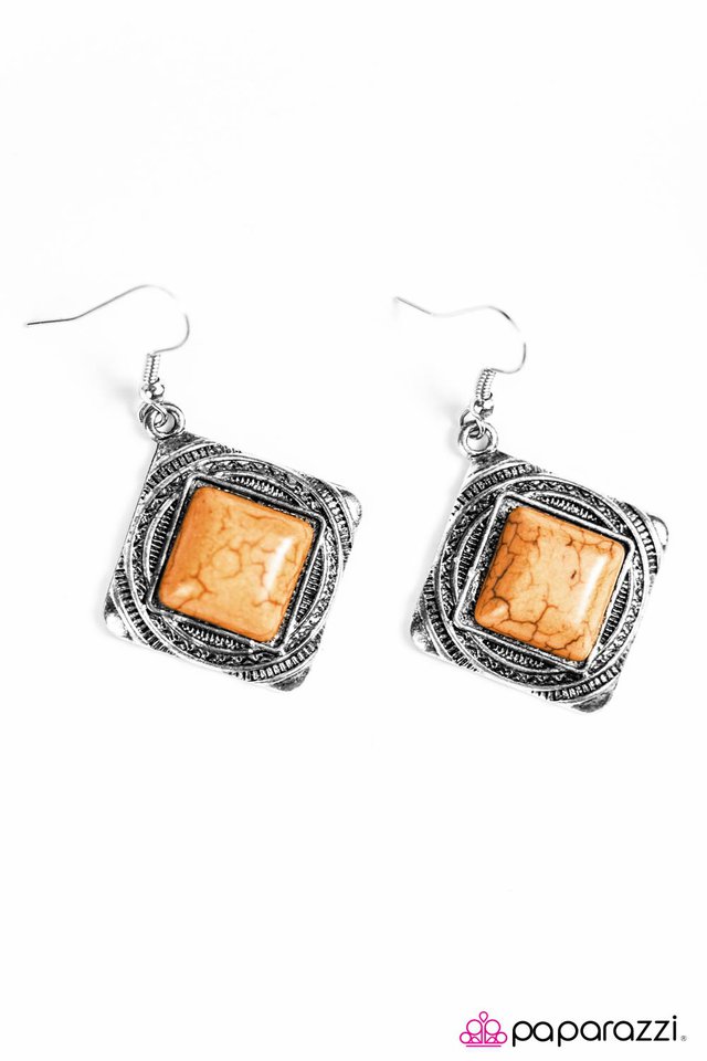 Paparazzi ♥ RANCH and Famous - Yellow ♥ Earrings