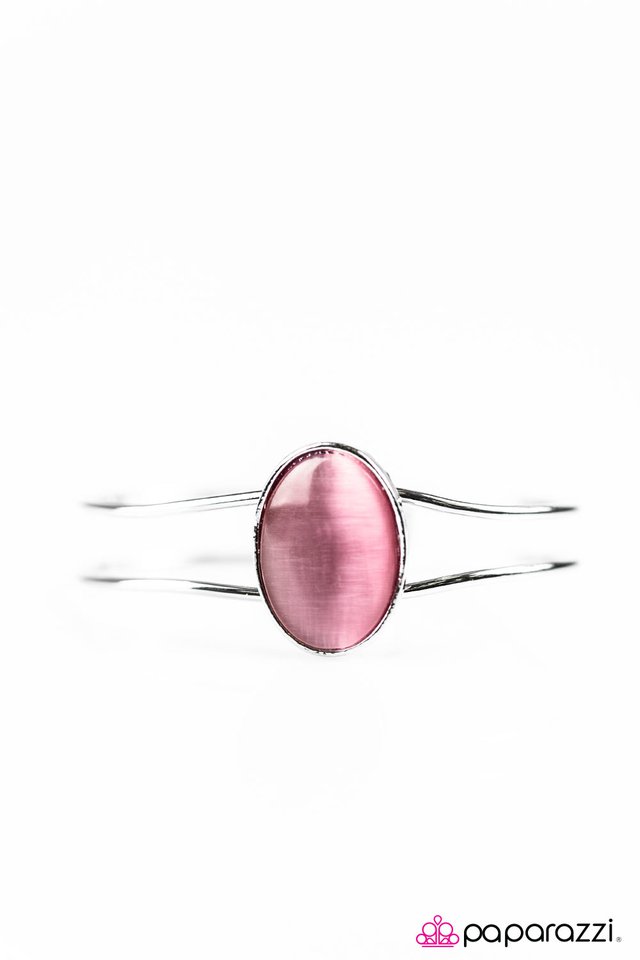 Paparazzi ♥ In The MOON For Love - Pink ♥ Bracelet