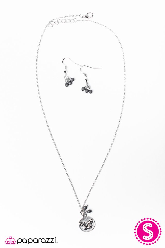 Paparazzi ♥ My Little Butterfly - Silver ♥ Necklace