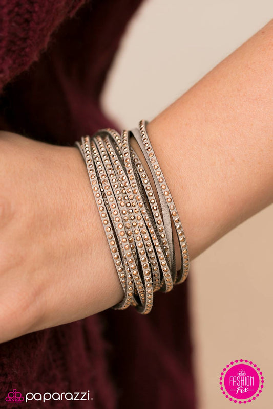 dont-eat-the-glitter-gold-p9ur-gdxx-028rz