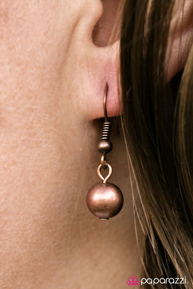 Paparazzi ♥ Bedtime Stories - Copper ♥ Necklace