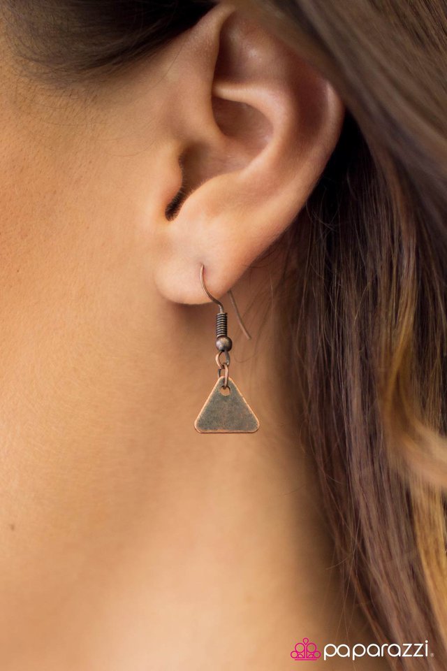 Paparazzi ♥ Just TRI and Stop Me! - Copper ♥ Necklace